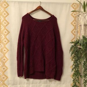 ★ American Eagle cable knit sweater